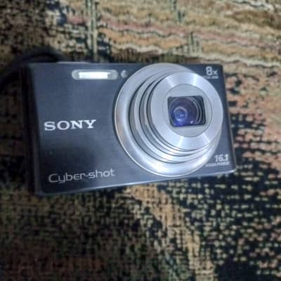 Sony Cybershot Camera