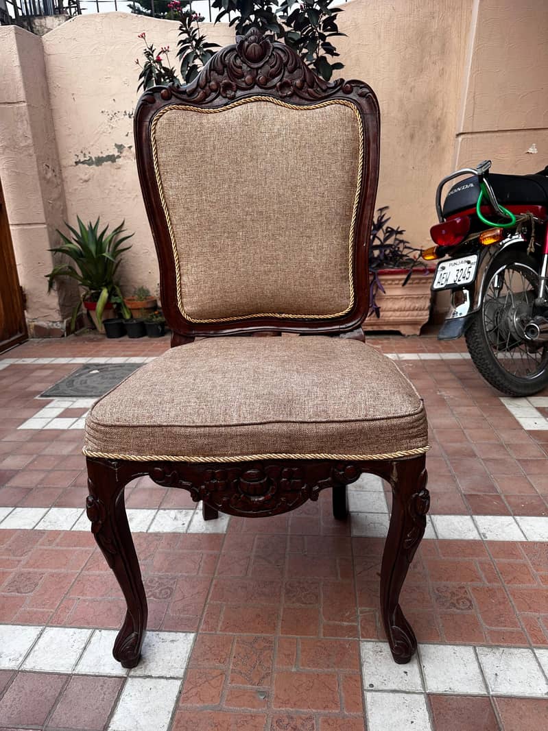 dining chair usable 0