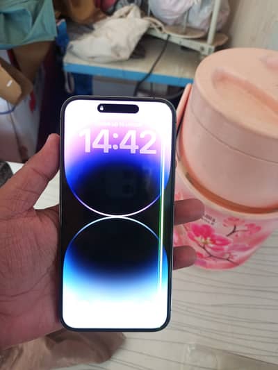 iPhone 14pro max factory unlock