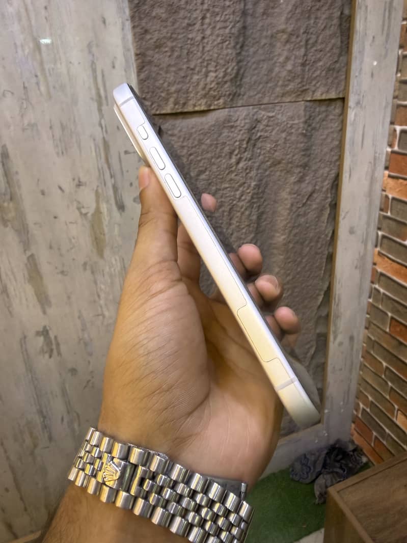IPhone 17 pro max jv 3