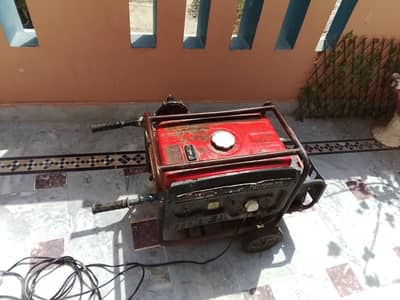Sundynamics 2.5 kv generator