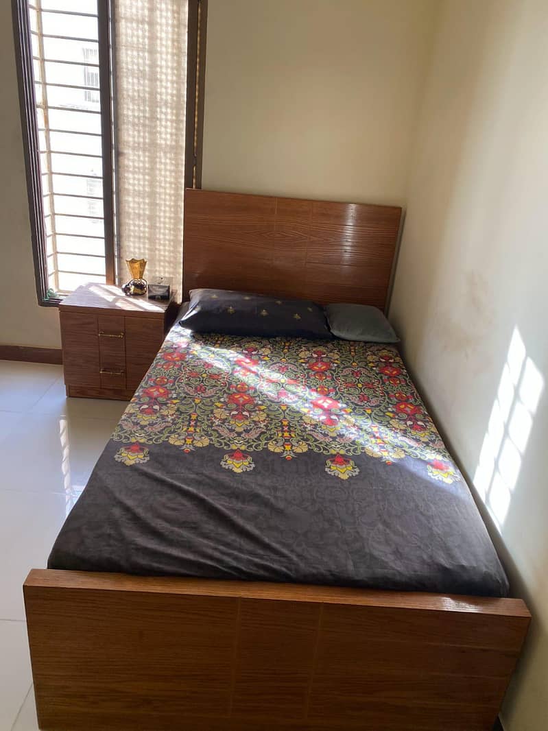 single bed 0