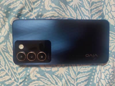 vivo y100