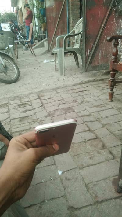 iPhone 7+ 128Gb
