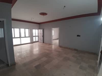 MAIN ROAD FACEING COMMERCIAL BUNGALOW FOR RENT GULSHAN-E-IQBAL 13D1