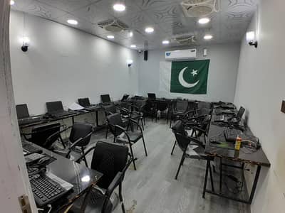 INDEPENDENT COMMERCIAL BUNGALOW FOR RENT GULSHAN-E-IQBAL 13D 2