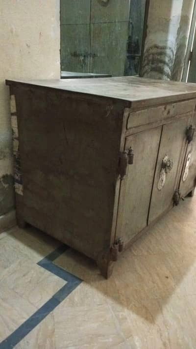 Steel Table