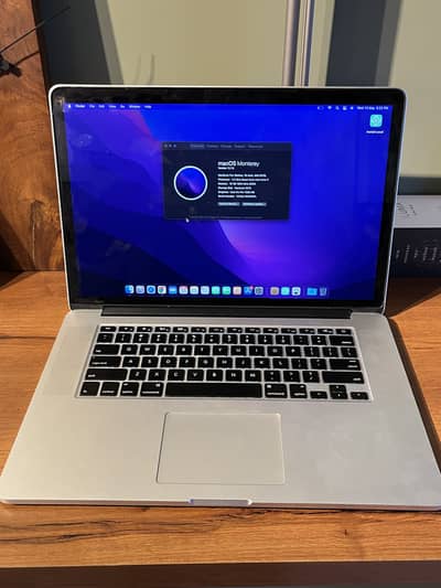 Macbook Pro 2105, 15 inch, 16/500 GB - Office Used