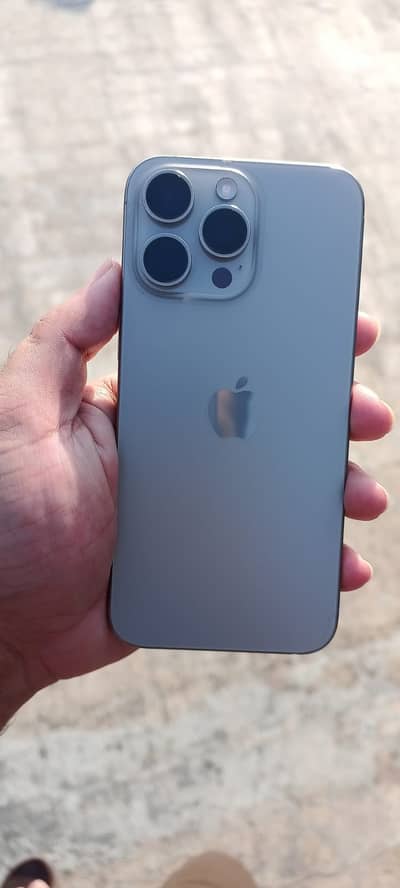 Apple iPhone 15 Pro Max 256 GB [Non-PTA]