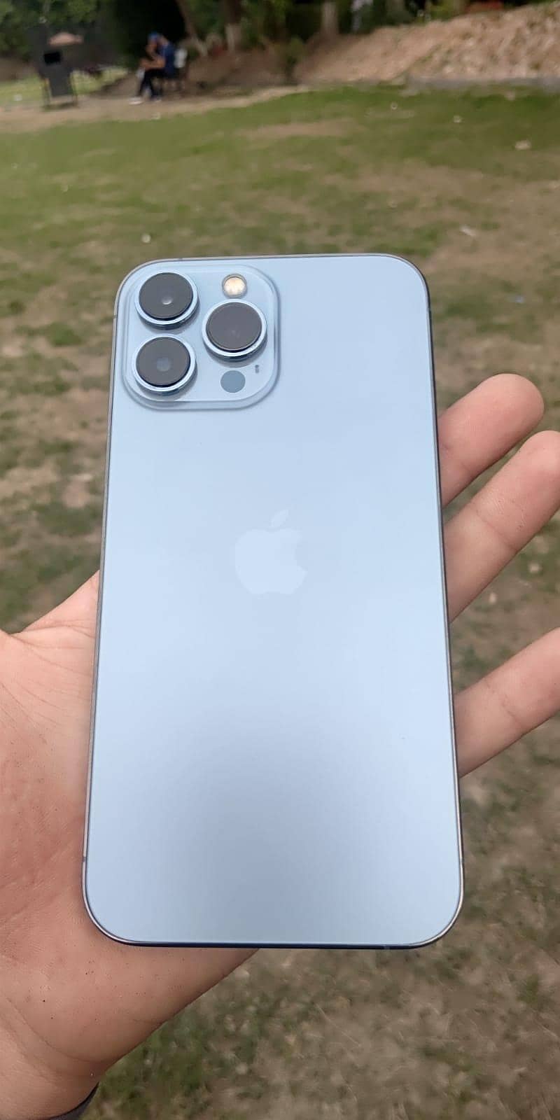 Iphone 13 pro max 1