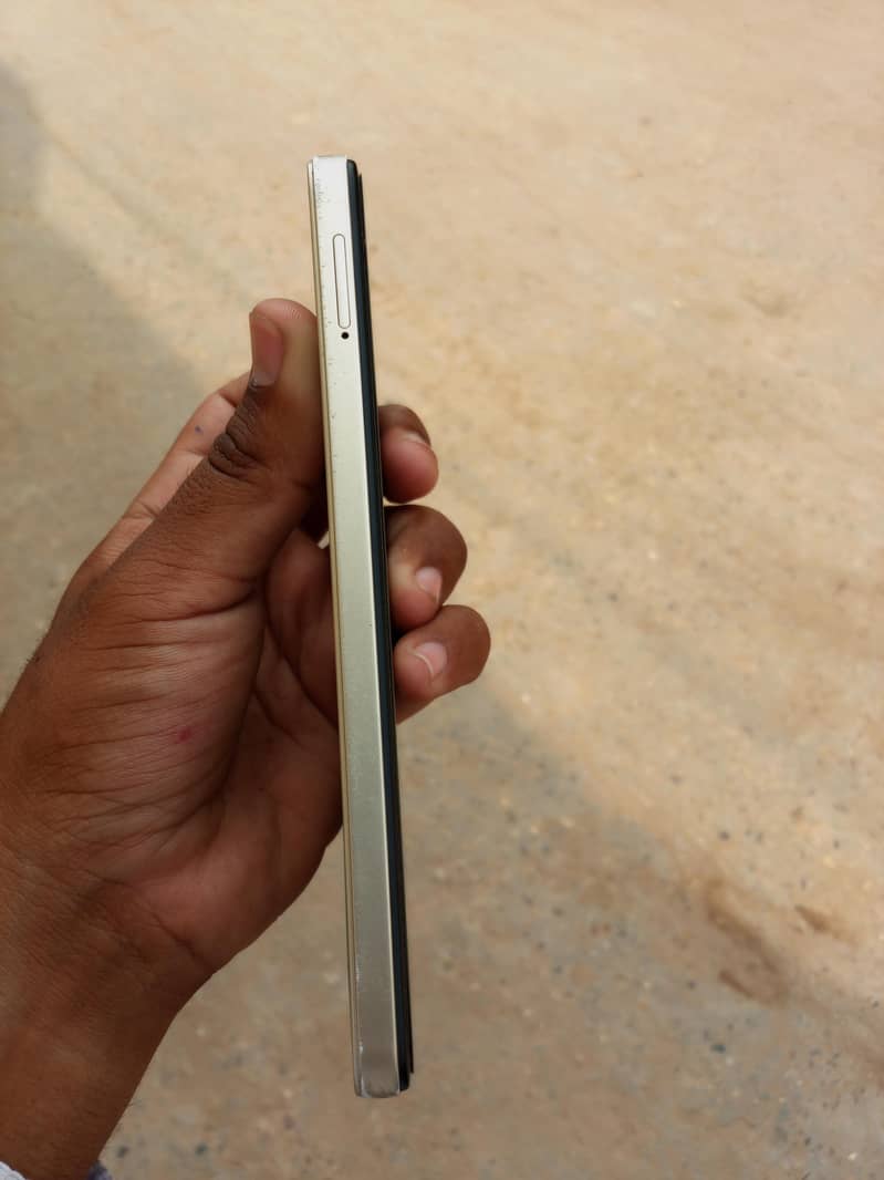 Tecno 3