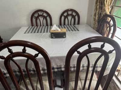 6 Chair Dinning Table for Sale