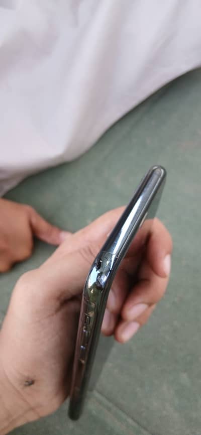 iPhone 11 Pro Max (256) MDM