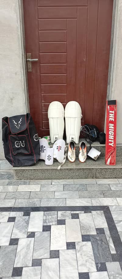 Complete Hard Ball Cricket Kit For Sale – Good Condition