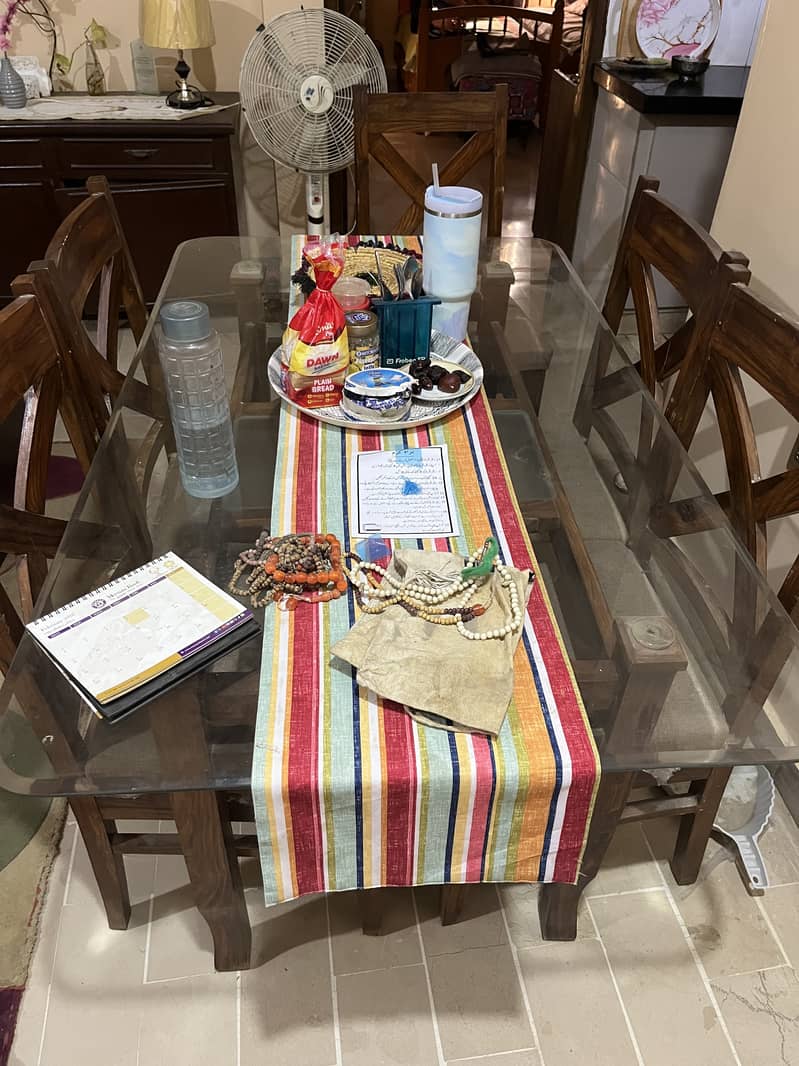 6 seater dining table 1