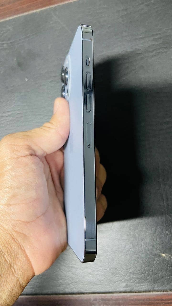 Iphone 13 pro max 2