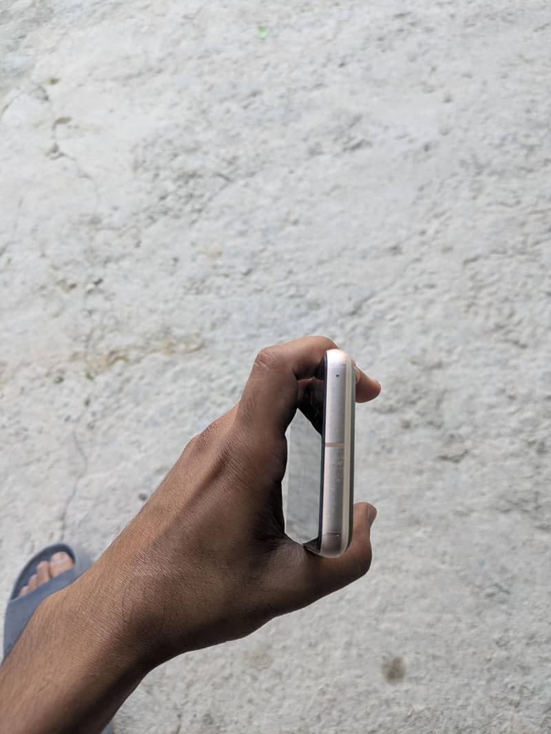 Pixel 8 8/128 2
