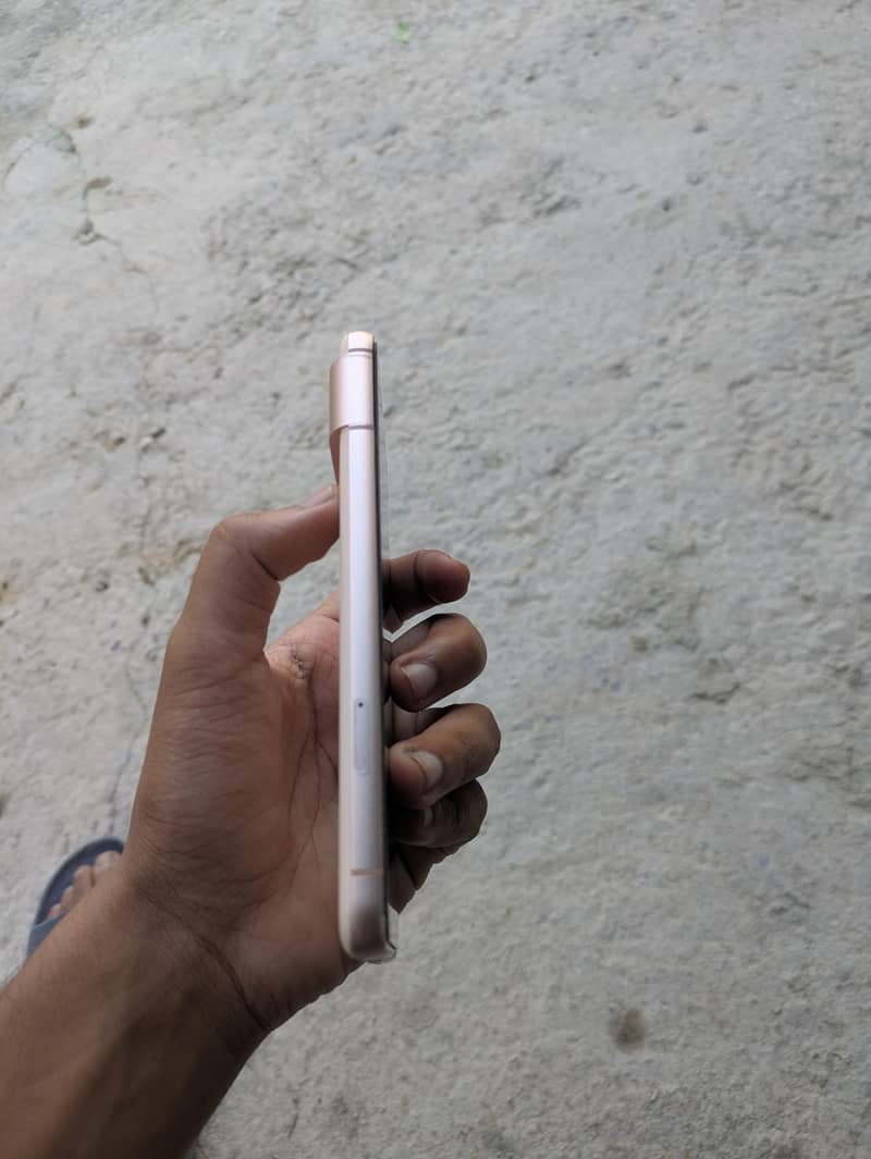 Pixel 8 8/128 3