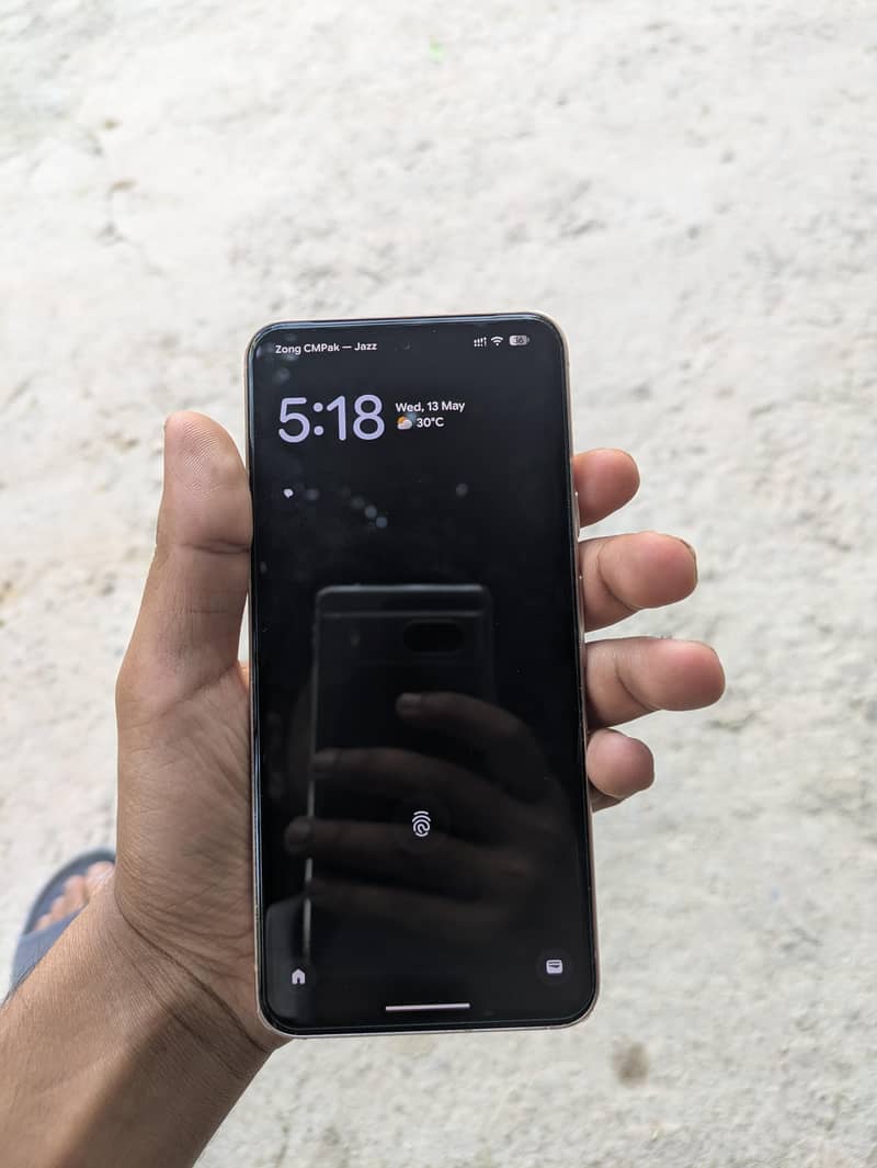 Pixel 8 8/128 4