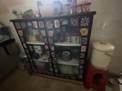 Showcase/book shelf