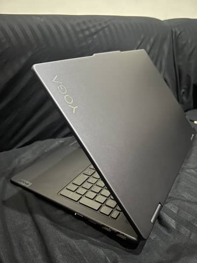 Lenovo Yoga 7