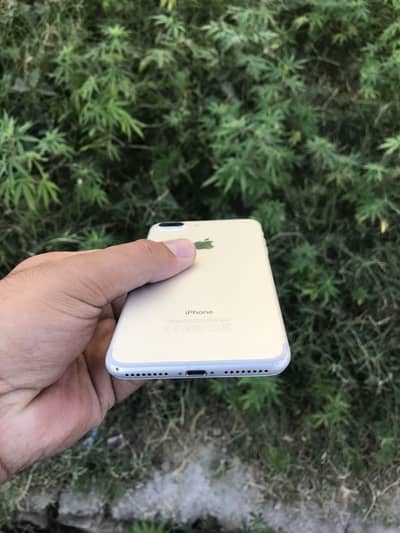 iPhone 7 Plus 10/9 condition