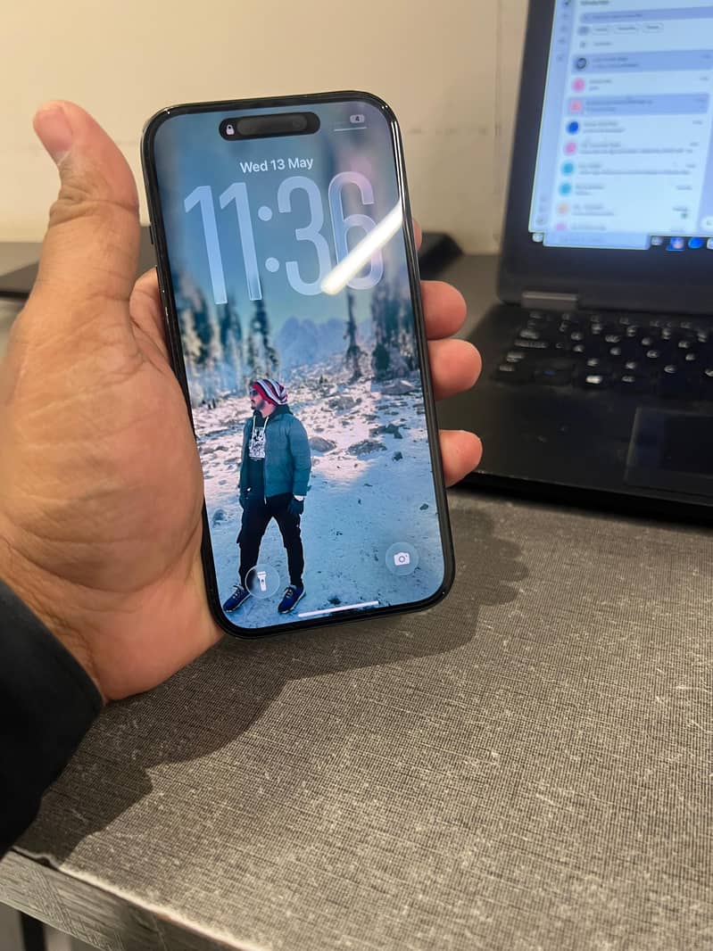 iPhone 15 0