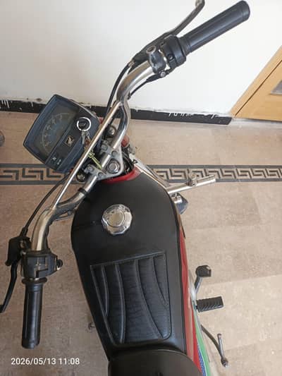 saling bike Cd70 urgent sale