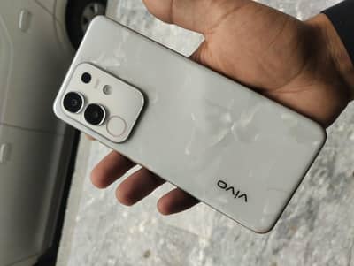 Vivo Y29 New Condition