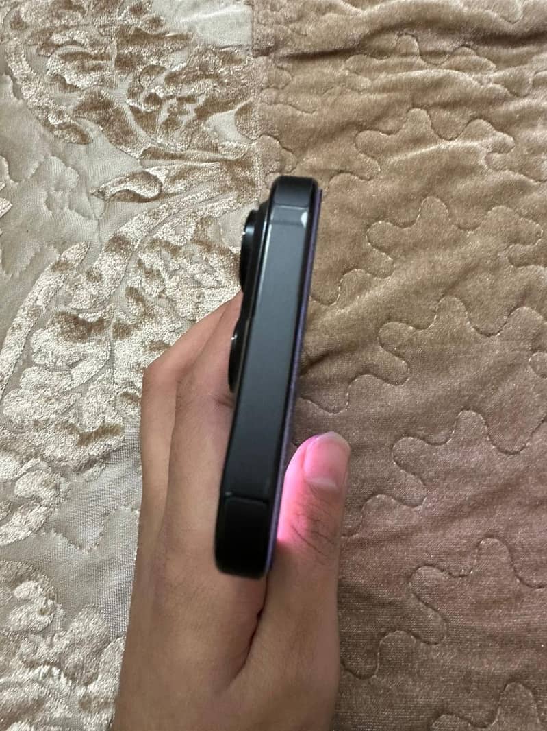Iphone 16 Pro 7
