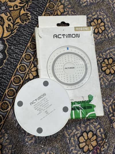 ACTIMONI Wireless Charger