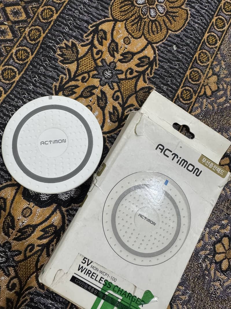 ACTIMONI Wireless Charger 3