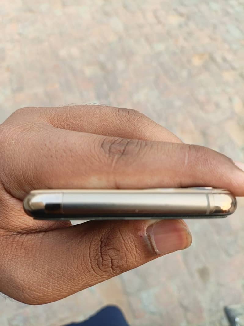 Iphone 11 pro 2