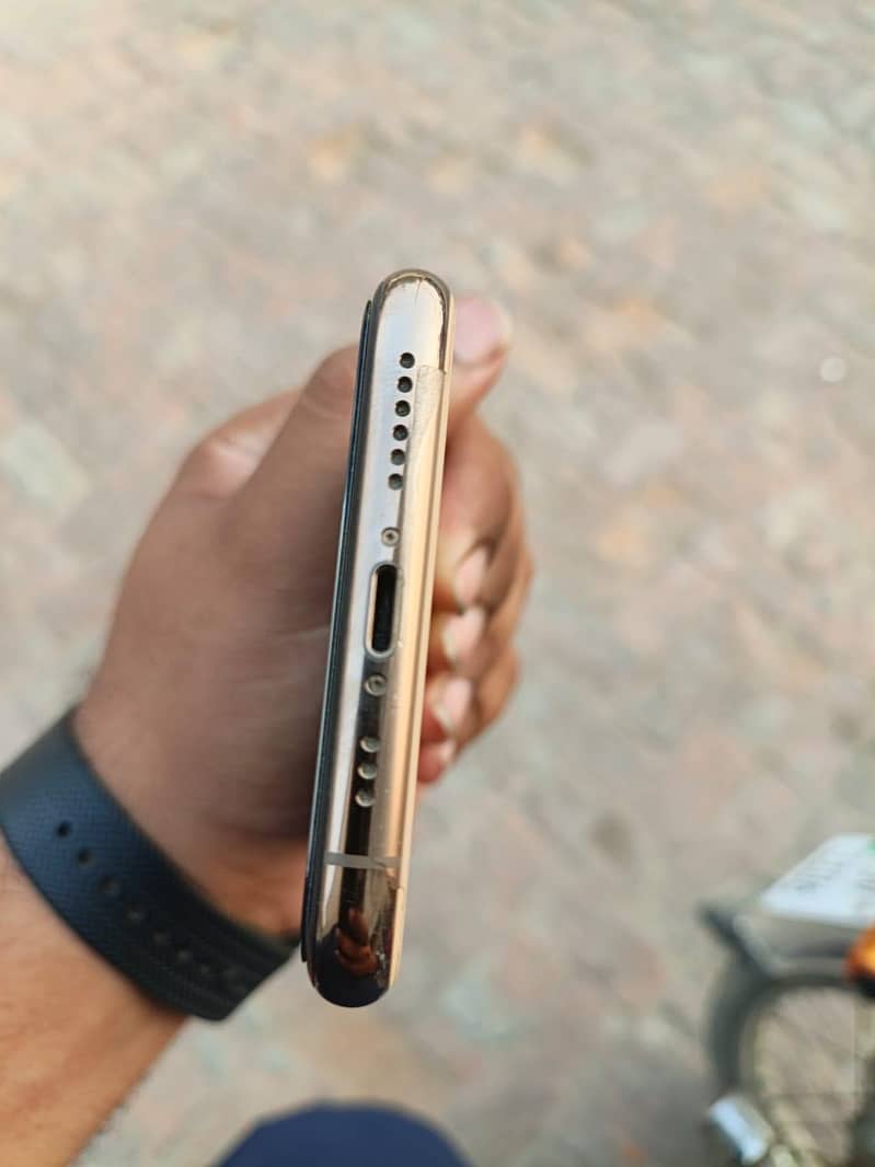 Iphone 11 pro 5