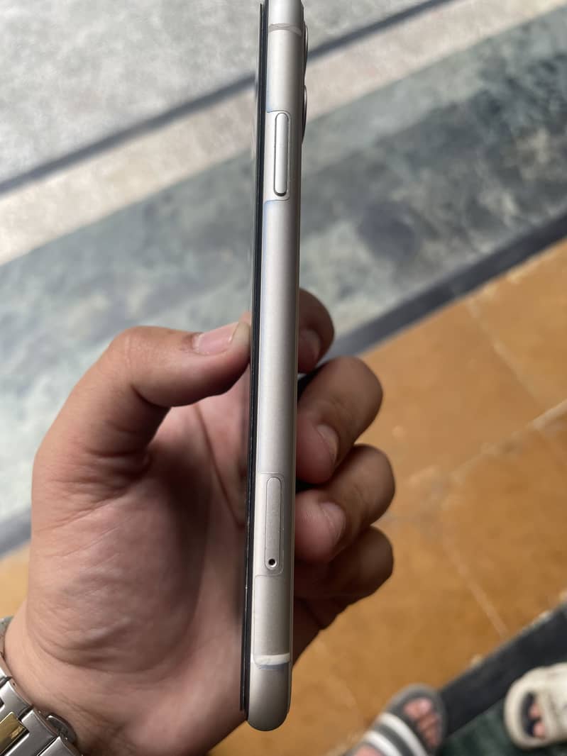 Iphone 11 3
