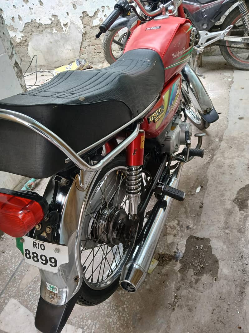 good  condition   2018 model 6