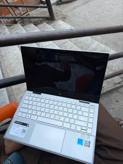HP Pavilion x360 core i5 12 gen