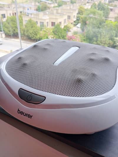 Beurer Shiatsu Foot Massager with Heat – Excellent Condition