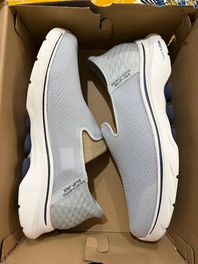 Skechers Go Walk 7 Slip-ins