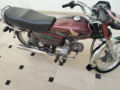 Honda CD 70 2022
