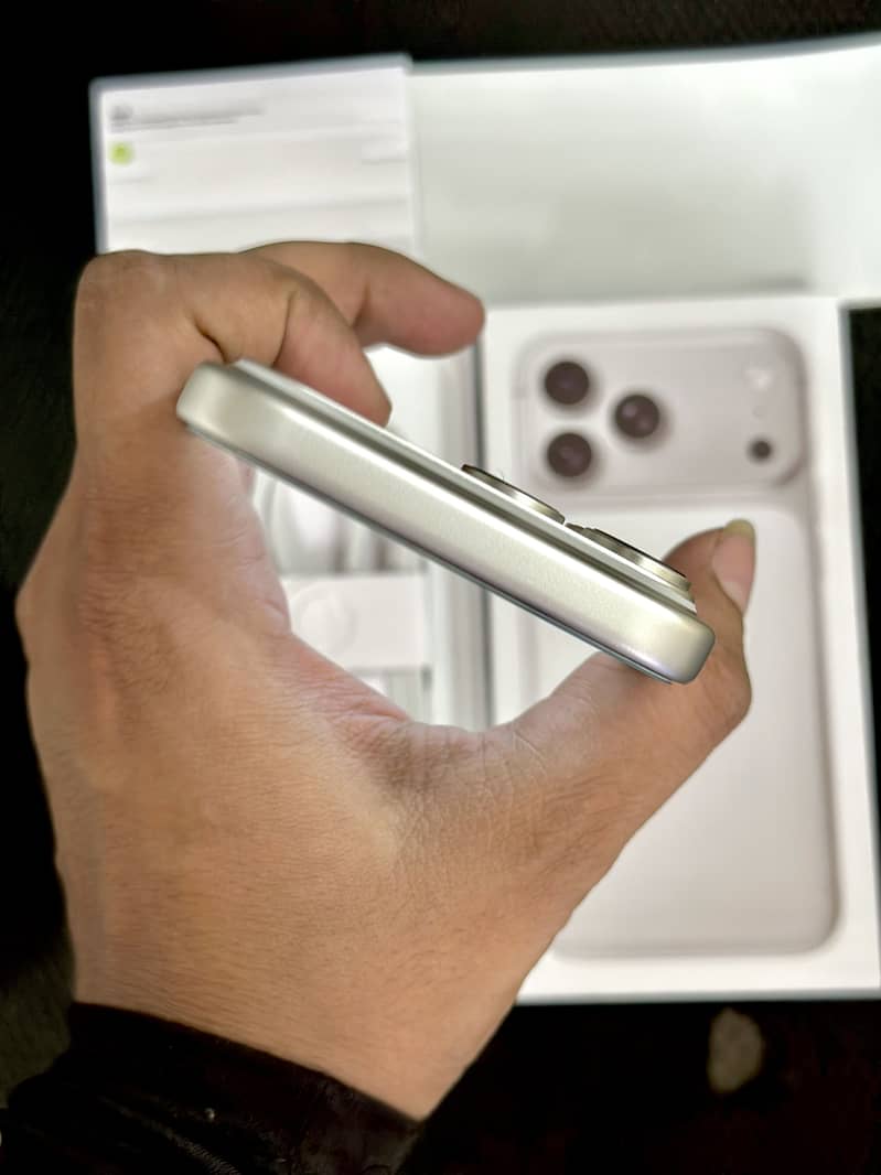 iphone 17 pro max 8