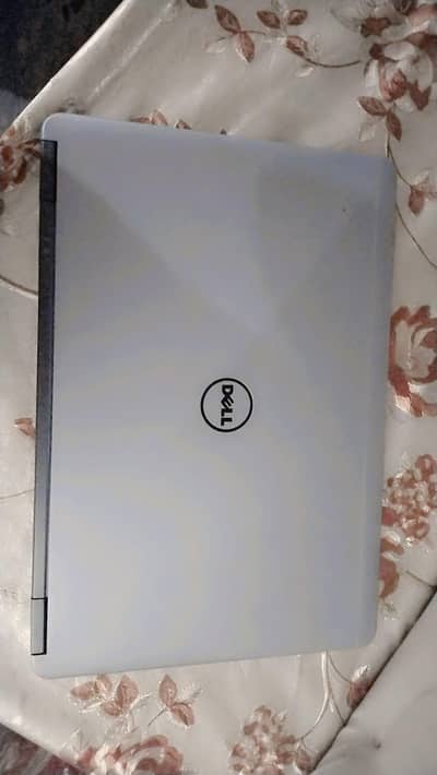 Dell Core i5 4th Gen 7440