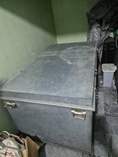 trunk for sale