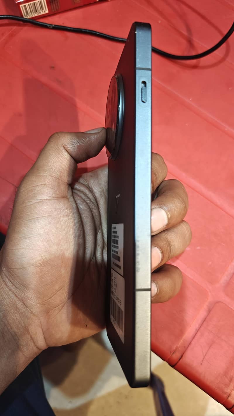 oneplus ace5/13r 6