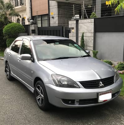 Mitsubishi Lancer 1.5 Japanese