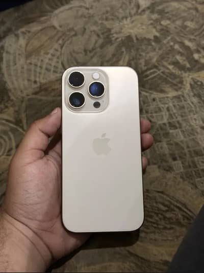 iPhone 16 Pro Factory Unlocked (256)