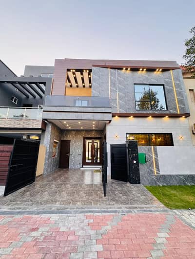 5.33 Marla Brand New Modern House for Sale in Bahria Orchard Phase 1 Eastern Block