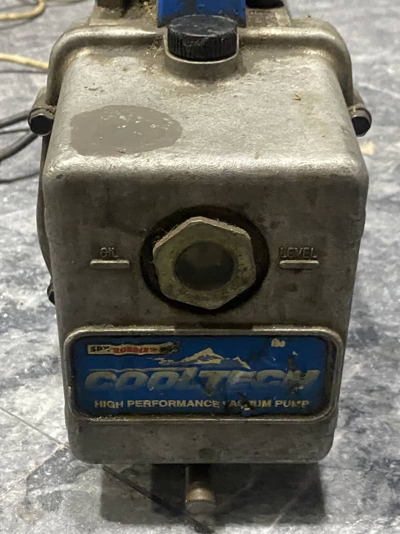 Vacuum pump 2