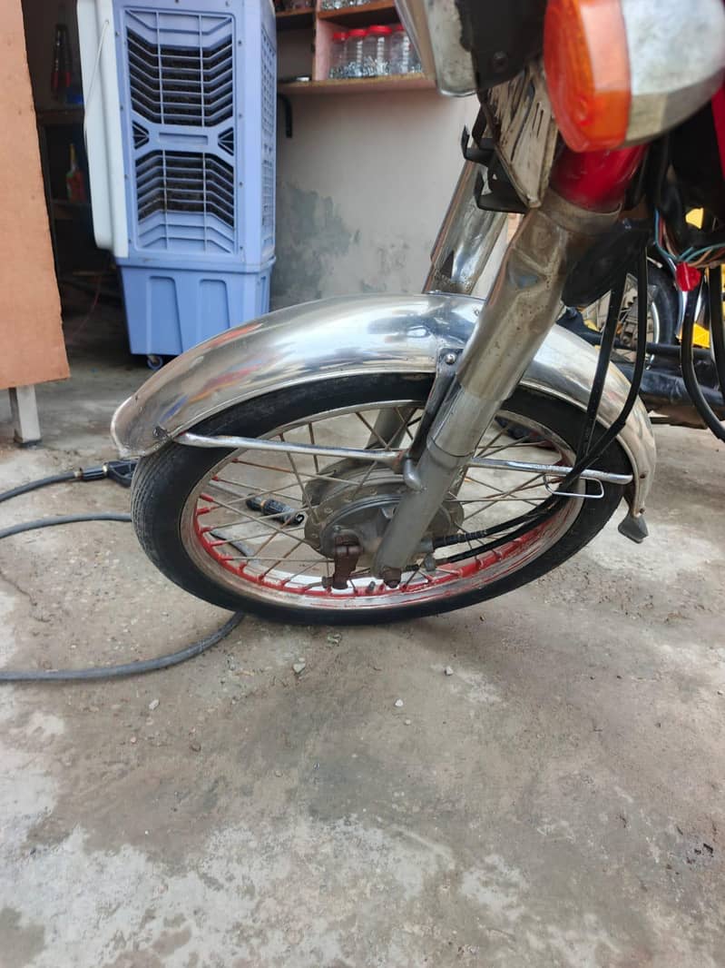 Cg 125 2011 model 6