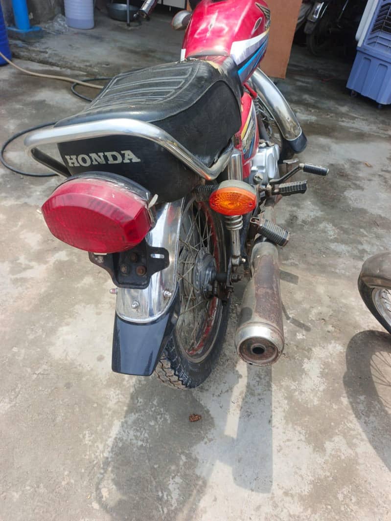 Cg 125 2011 model 10